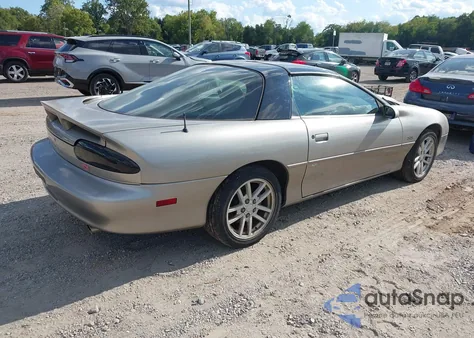 2002 Chevrolet Camaro Z28 из США, поврежденный, VIN 2G1FP22G622165539